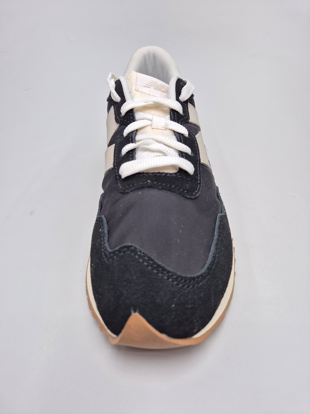 NEW BALANCE NOVI ORIGINAL PATIKI BR 42.5