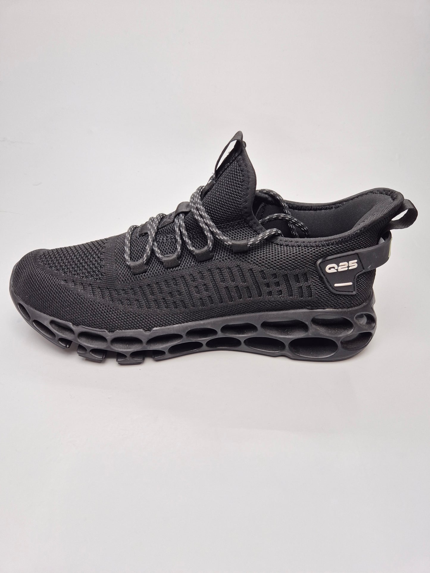 TENTH COMFORT NOVI ORIGINAL PATIKI BR 42