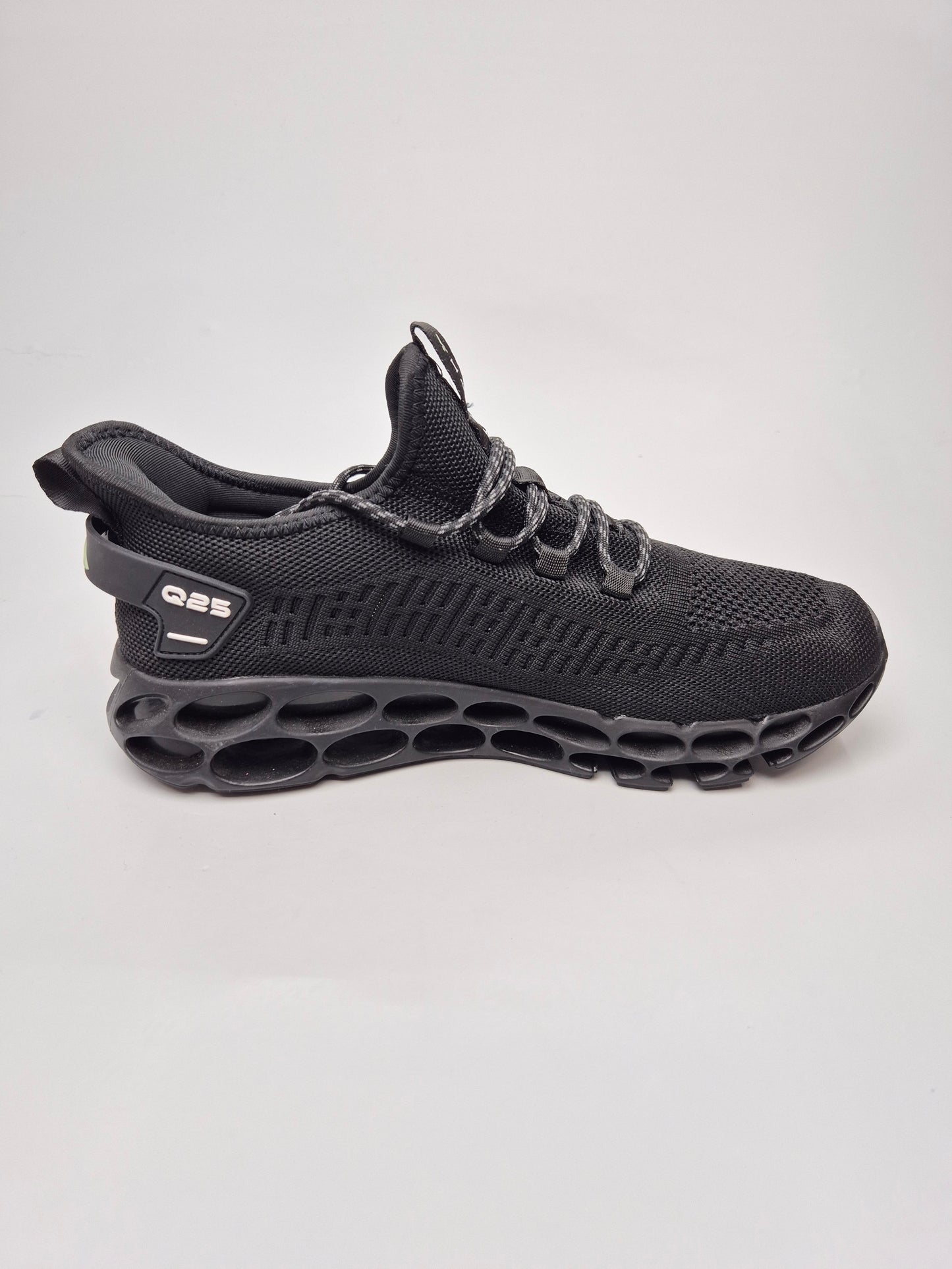 TENTH COMFORT NOVI ORIGINAL PATIKI BR 42