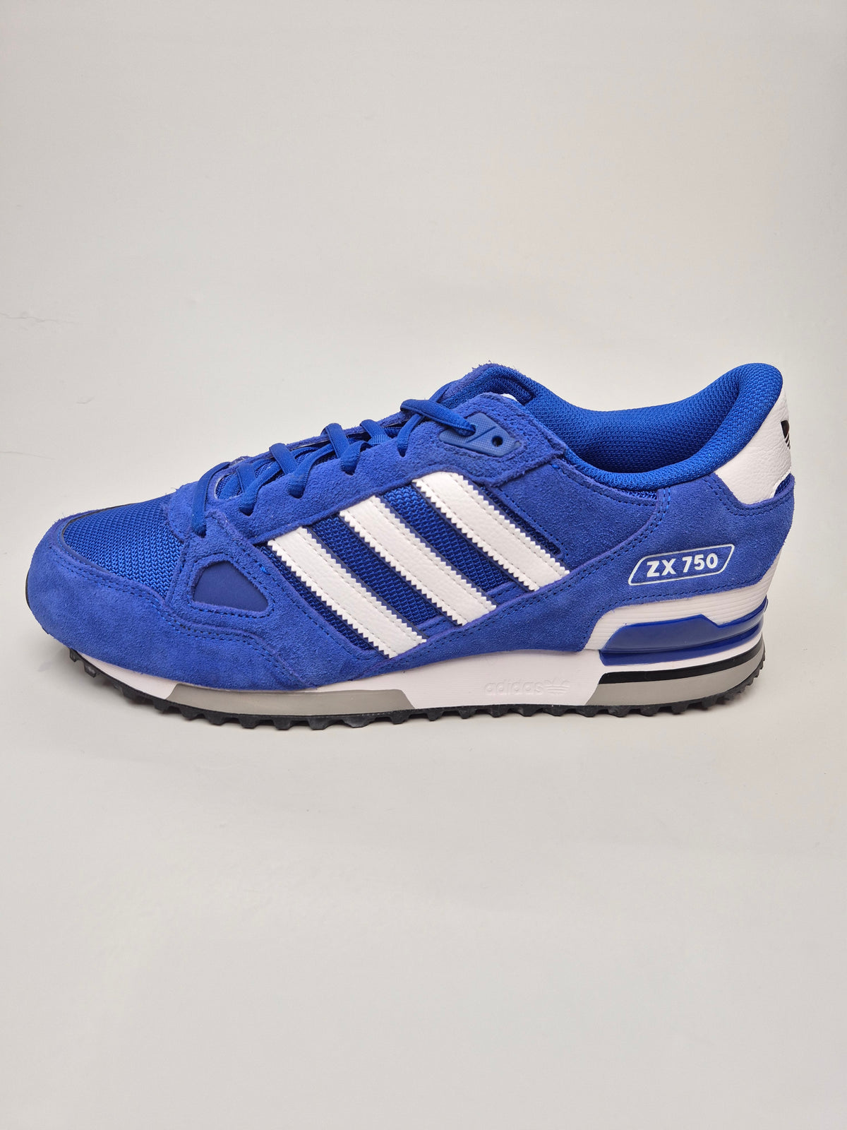 ADIDAS NOVI ORIGINAL PATIKI BR 46