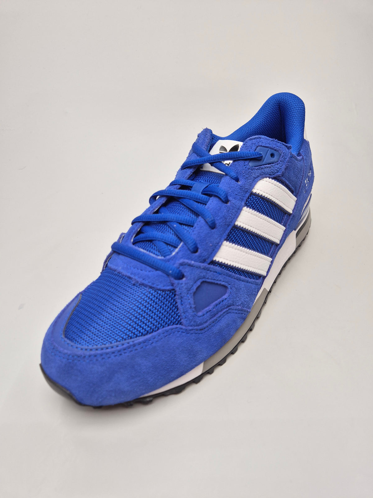 ADIDAS NOVI ORIGINAL PATIKI BR 46