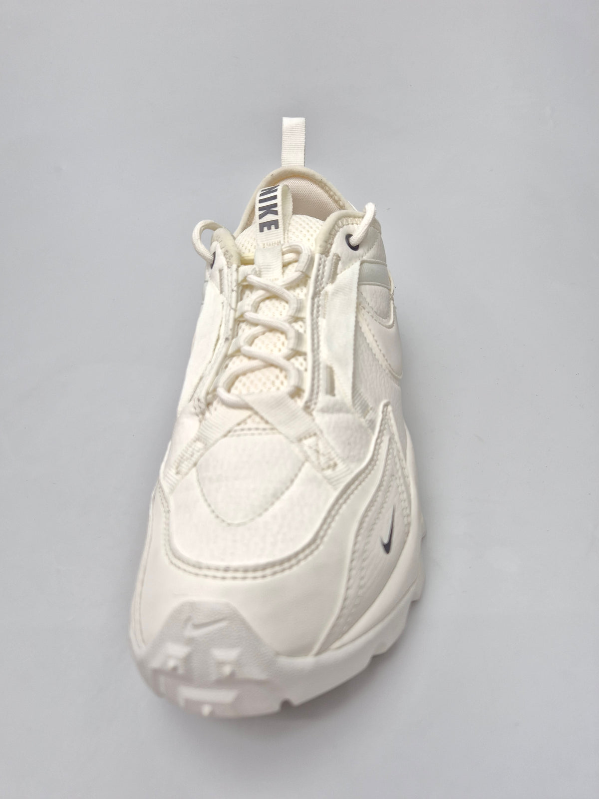 NIKE NOVI ORIGINAL PATIKI BR 40