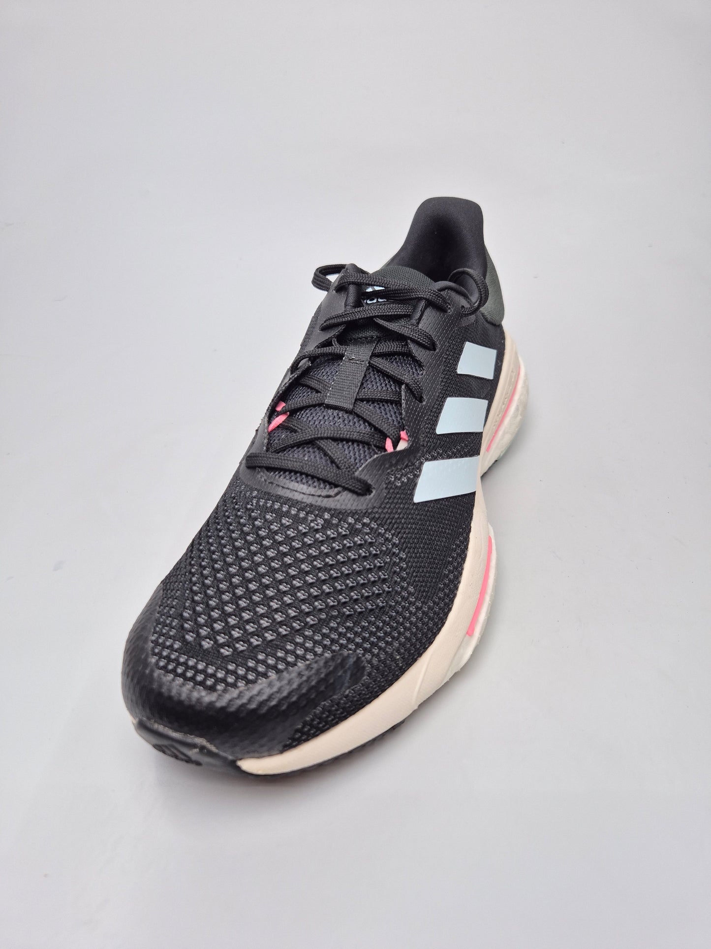 ADIDAS NOVI ORIGINAL PATIKI BR 41