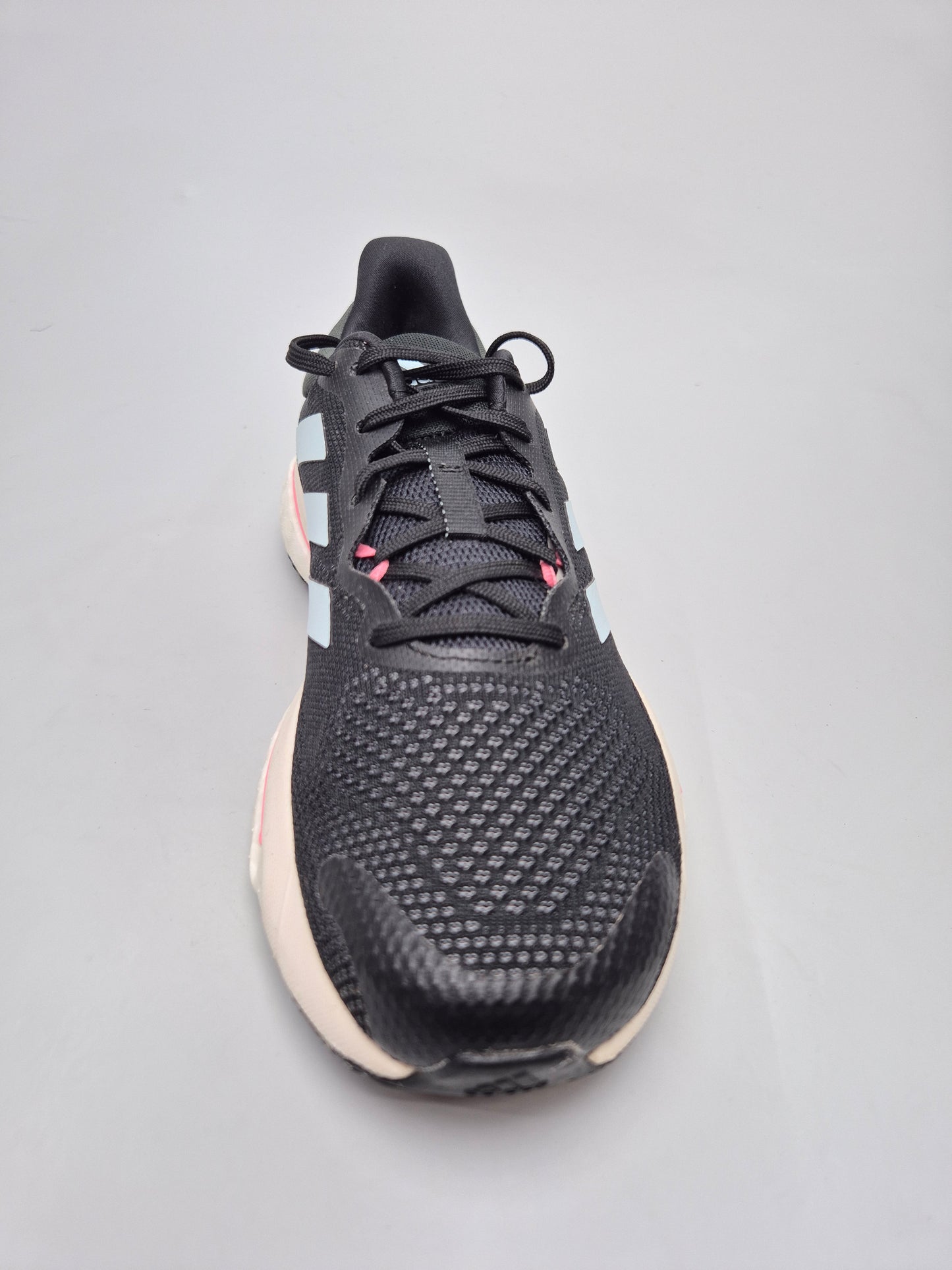 ADIDAS NOVI ORIGINAL PATIKI BR 41