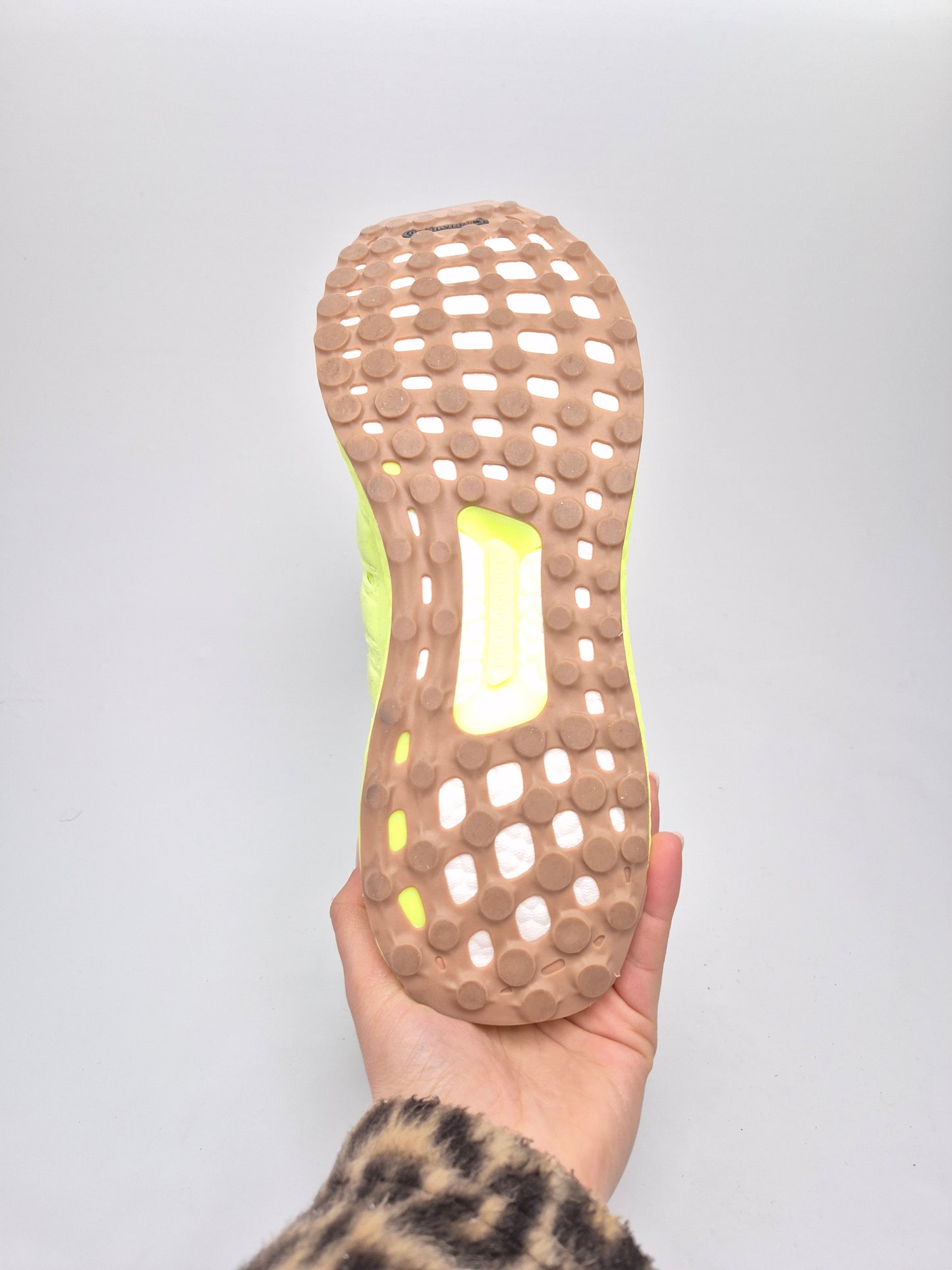 ADIDAS NOVI ORIGINAL PATIKI BR 43