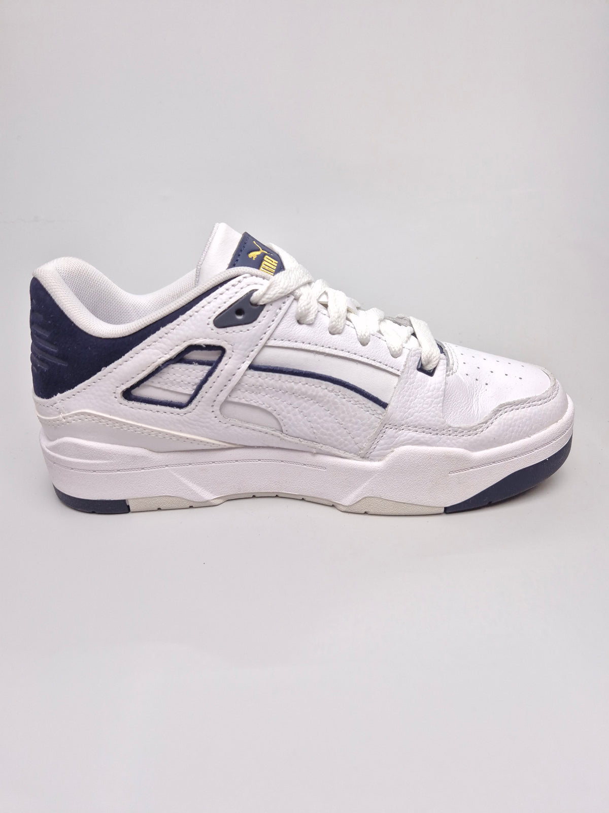 PUMA NOVI ORIGINAL KOZNI PATIKI BR 38