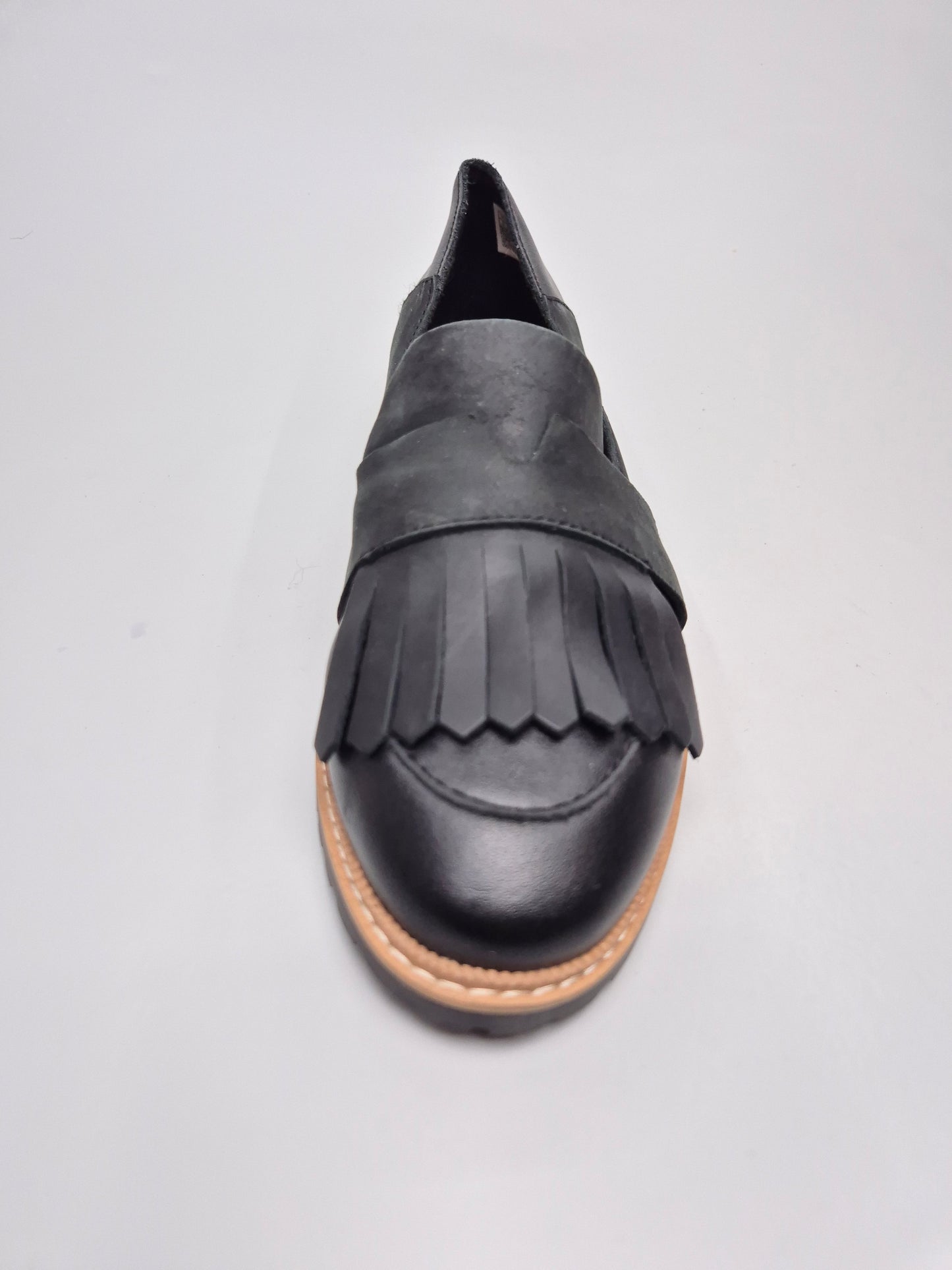 TOMS NOVI ORIGINAL KOZNI CEVLI BR 39