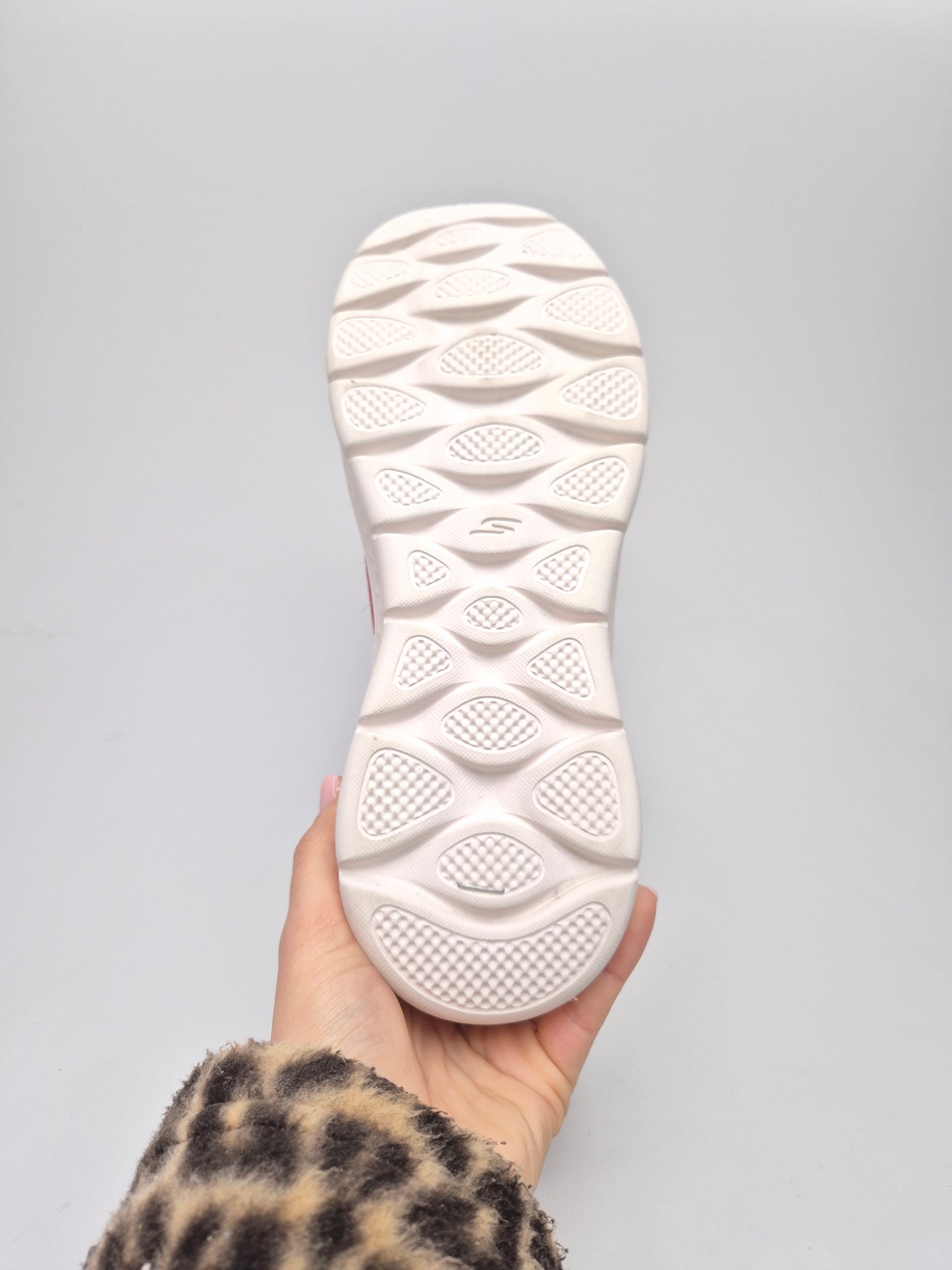 SKECHERS MEMORY NOVI ORIGINAL PATIKI BR 38