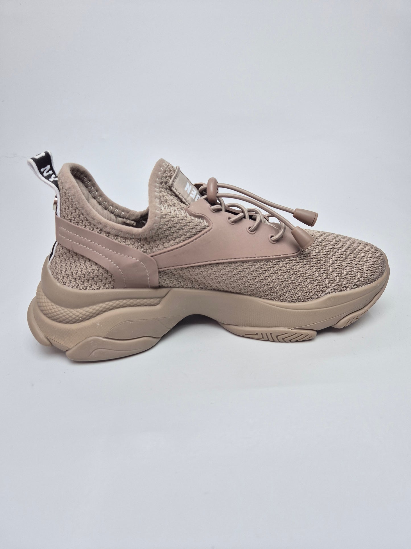 STEVE MADDEN NOVI ORIGINAL PATIKI BR 38