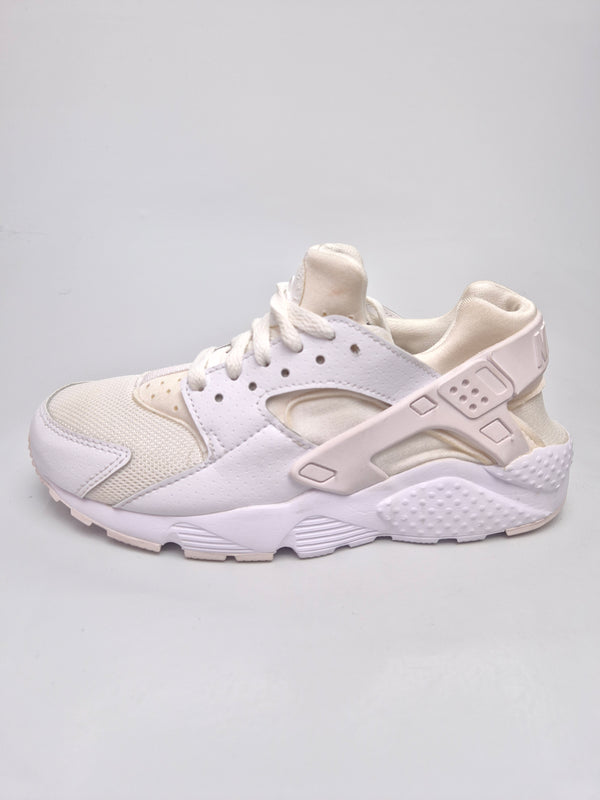 NIKE HUARACHE NOVI ORIGINAL PATIKI BR 37.5