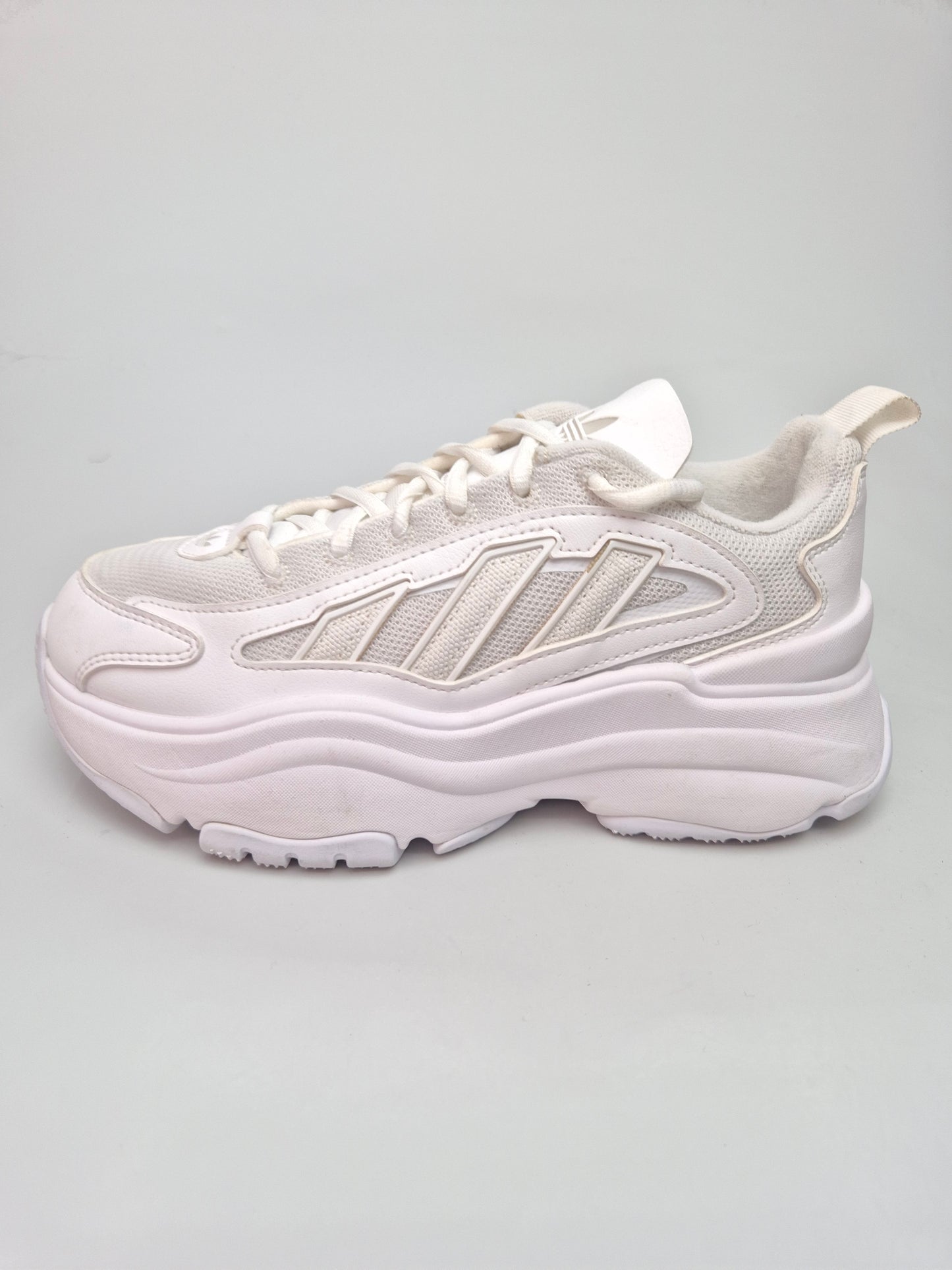 ADIDAS NOVI ORIGINAL PATIKI BR 38