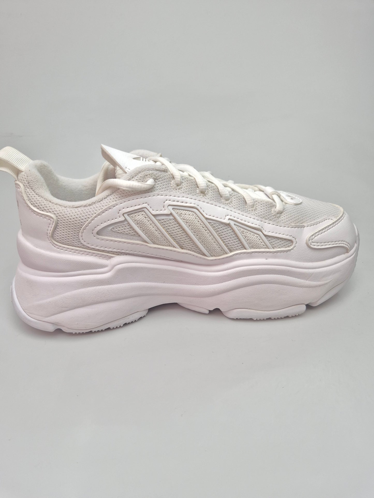 ADIDAS NOVI ORIGINAL PATIKI BR 38