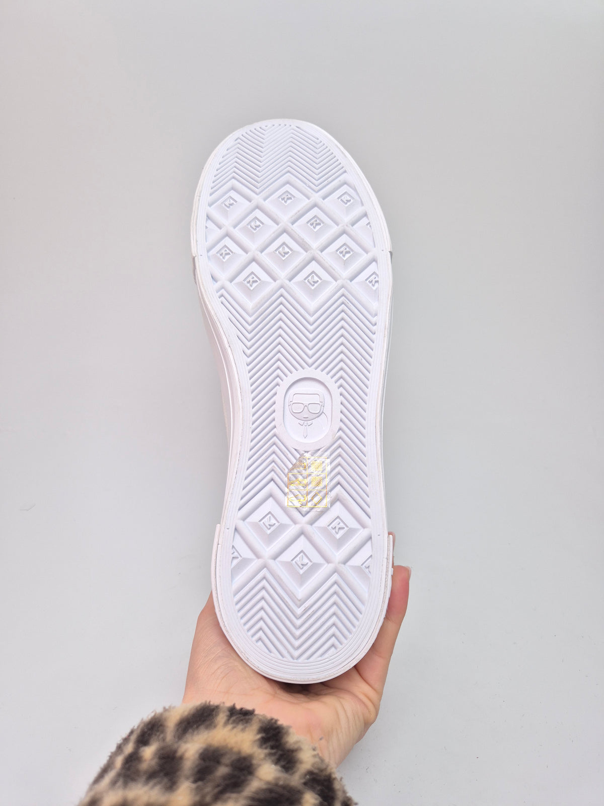 KARL LAGERFELD ORIGINAL PATIKI BR 44