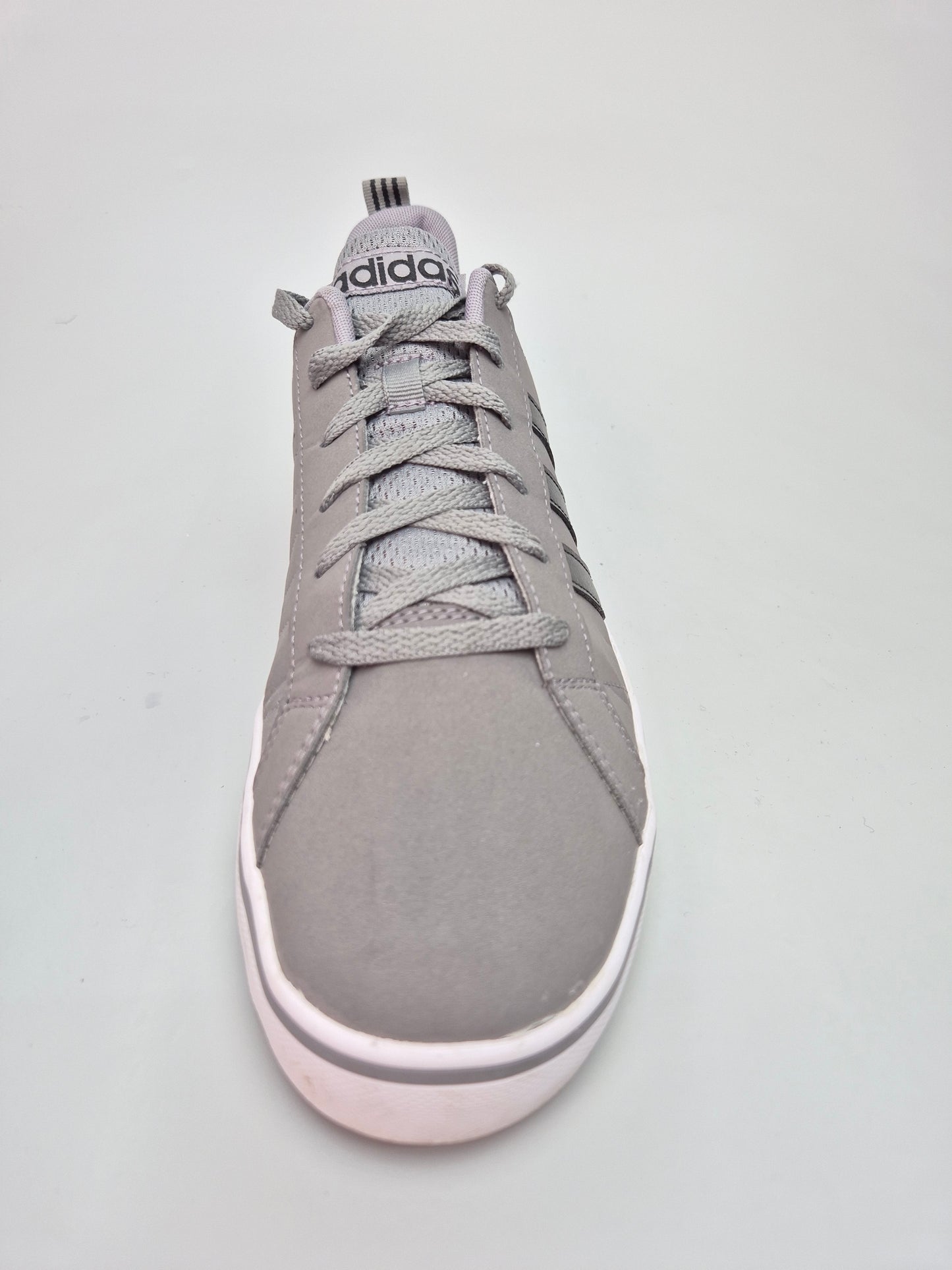 ADIDAS NOVI ORIGINAL PATIKI BR 46
