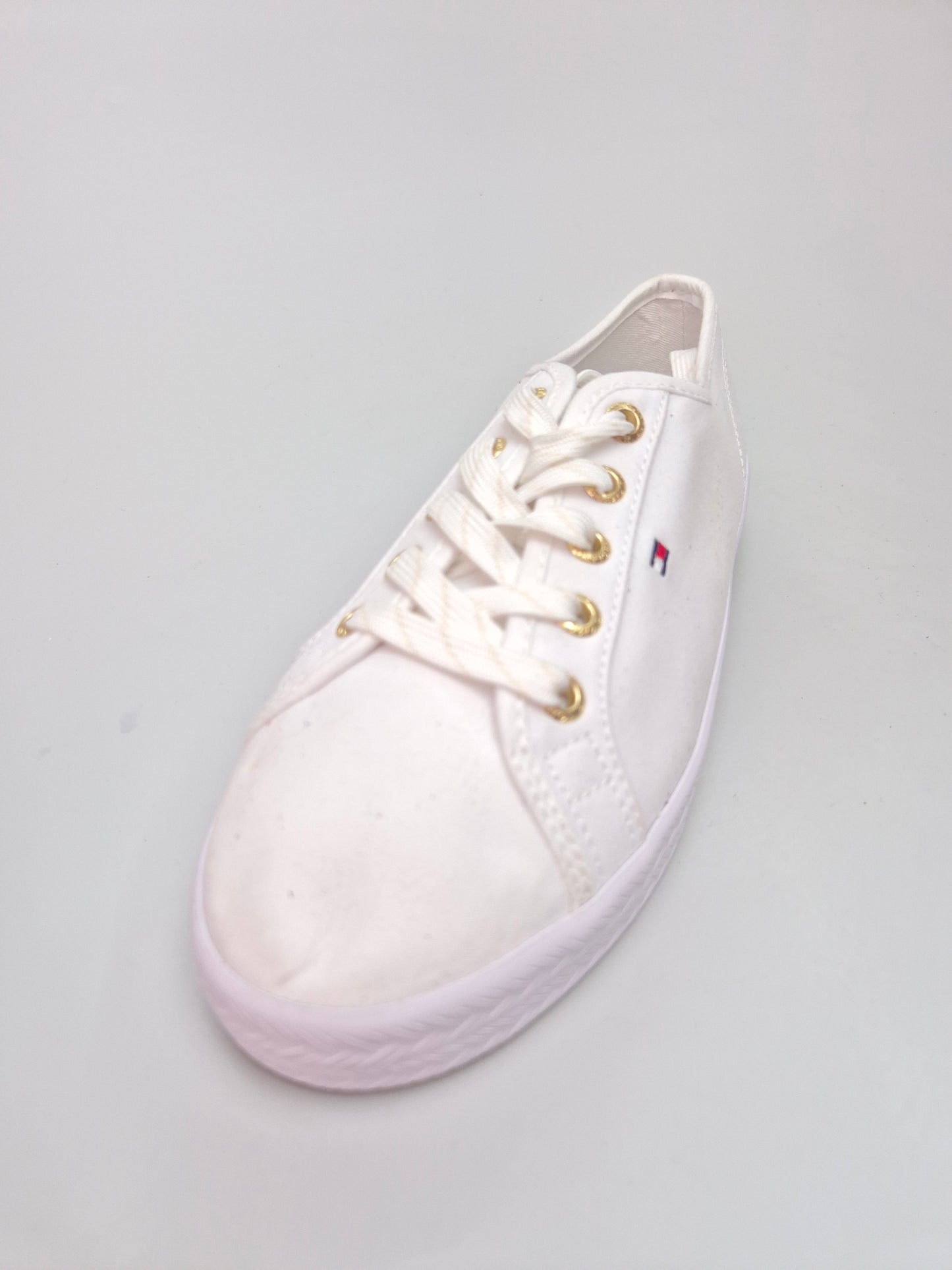 TOMMY HILFIGER NOVI ORIGINAL PATIKI BR 36