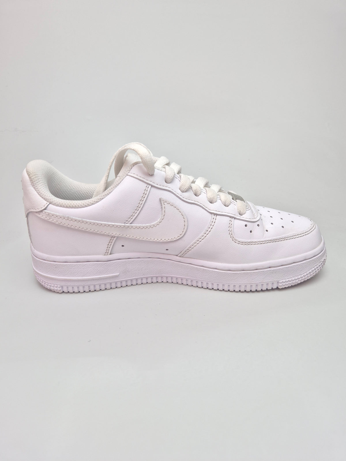 NIKE AF1 NOVI ORIGINAL PATIKI BR 38