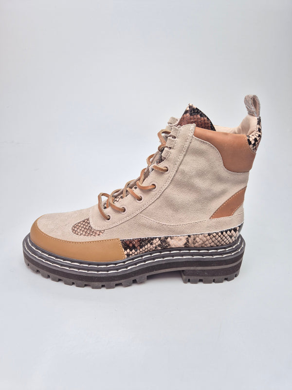 CECILIA ORIGINAL KOZNI CIZMI NOVI BR 37