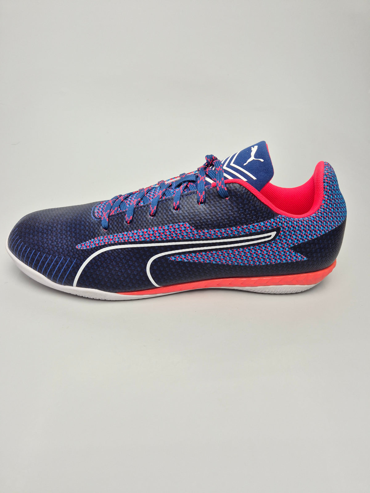 PUMA NOVI ORIGINAL PATIKI BR 42.5