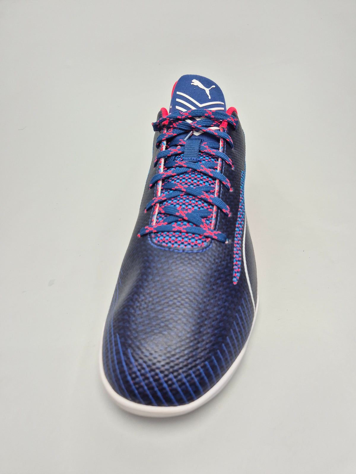 PUMA NOVI ORIGINAL PATIKI BR 42.5
