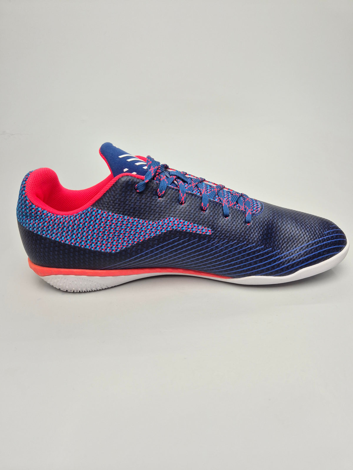 PUMA NOVI ORIGINAL PATIKI BR 42.5