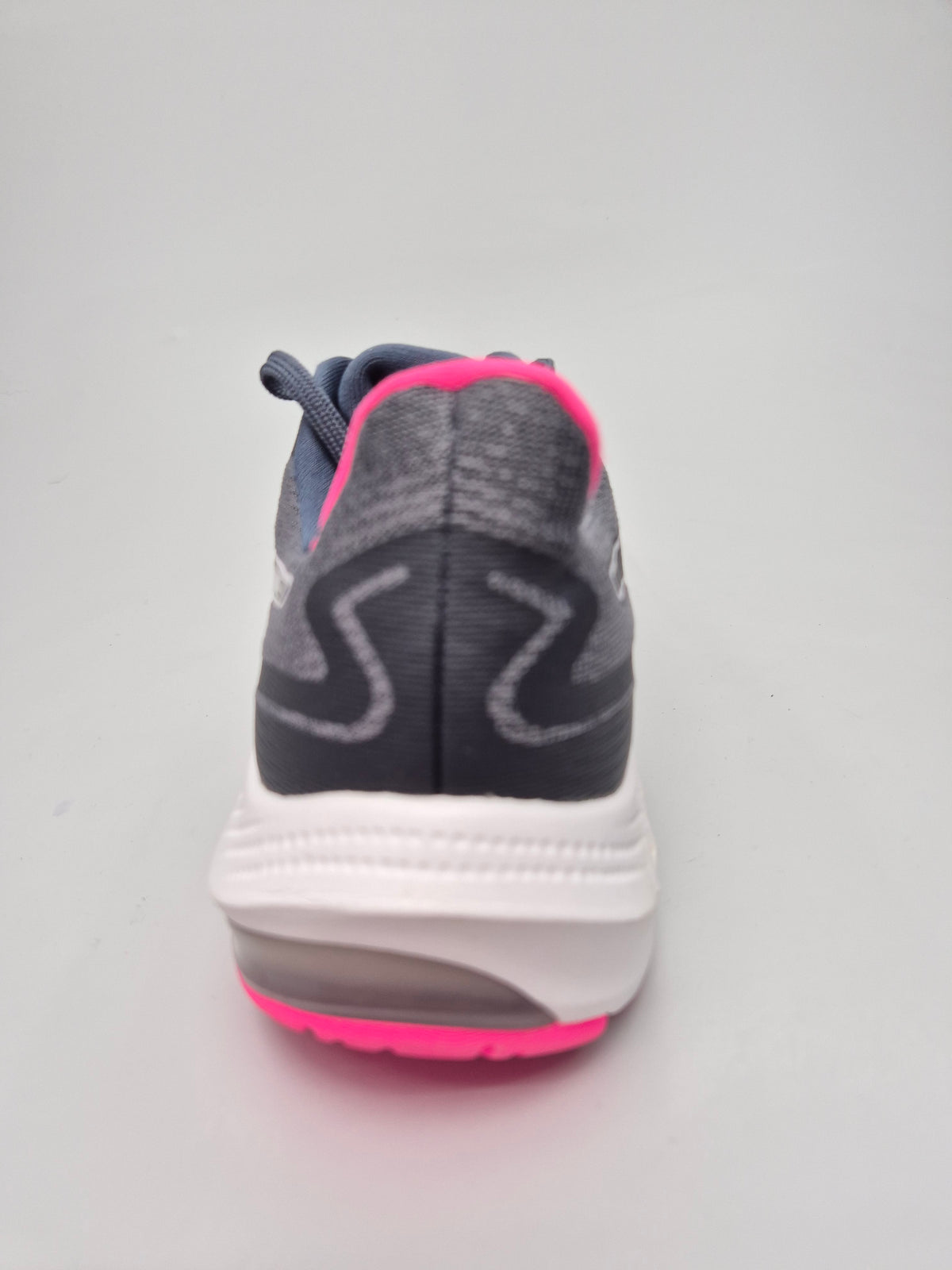ASICS ORIGINAL NOVI PATIKI BR 40