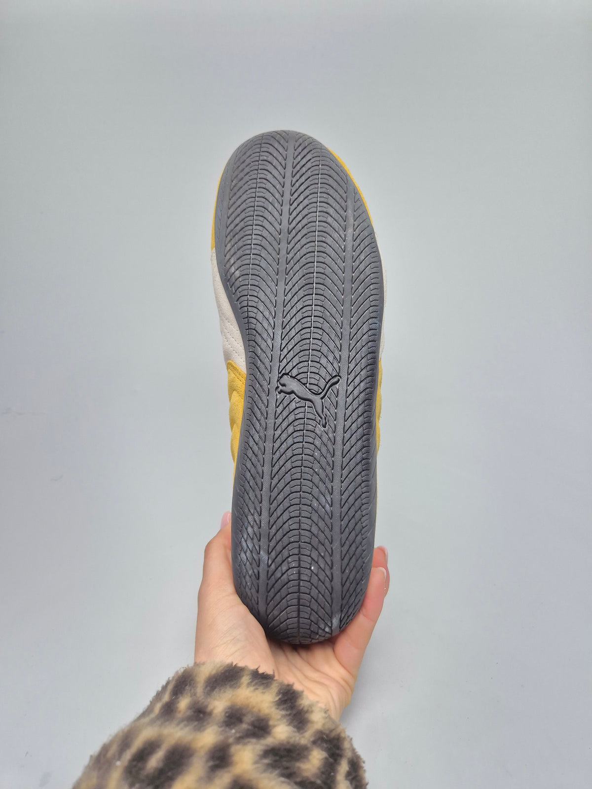 PUMA ORIGINAL KOZNI PATIKI BR 44
