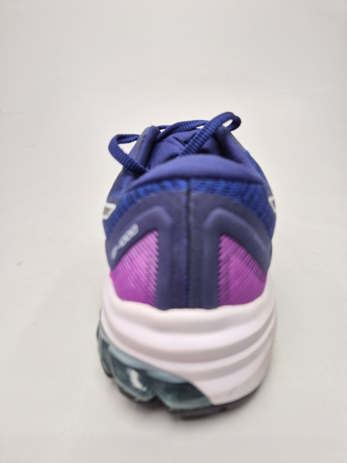 ASICS NOVI ORIGINAL PATIKI BR 39.5