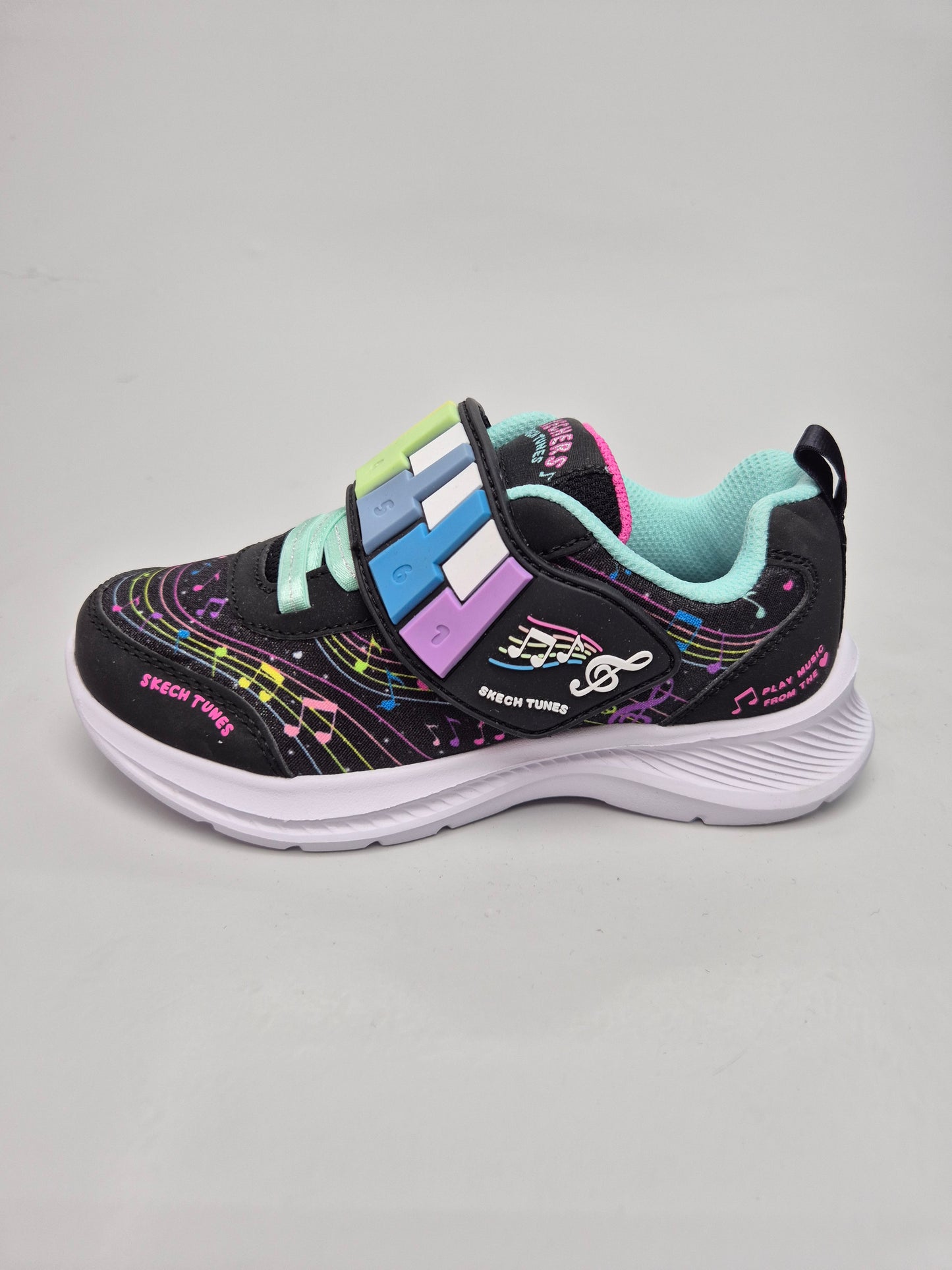 SKECHERS MEMORY NOVI ORIGINAL PATIKI BR 28.5 cm
