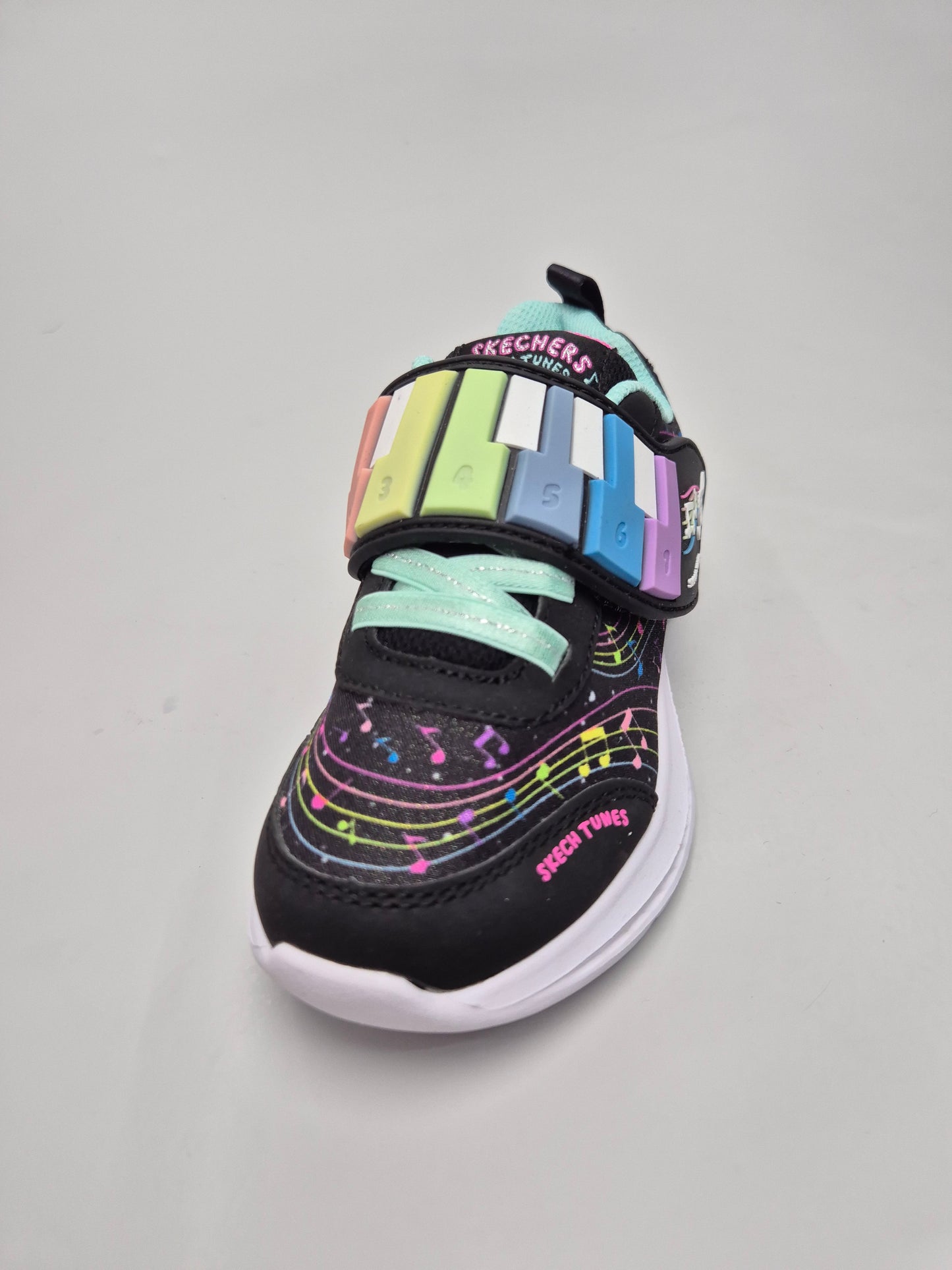 SKECHERS MEMORY NOVI ORIGINAL PATIKI BR 28.5 cm