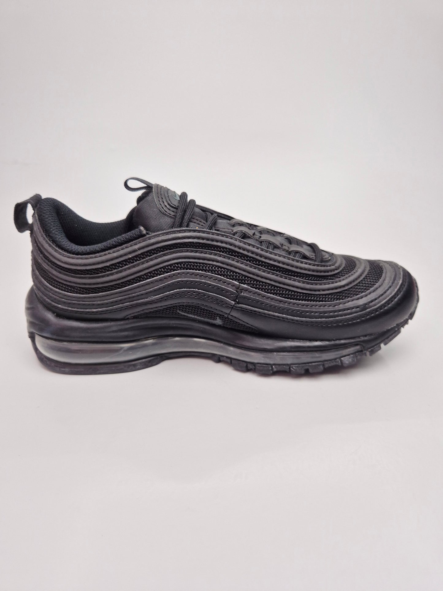 NIKE AIRMAX NOVI ORIGINAL PATIKI BR 38.5
