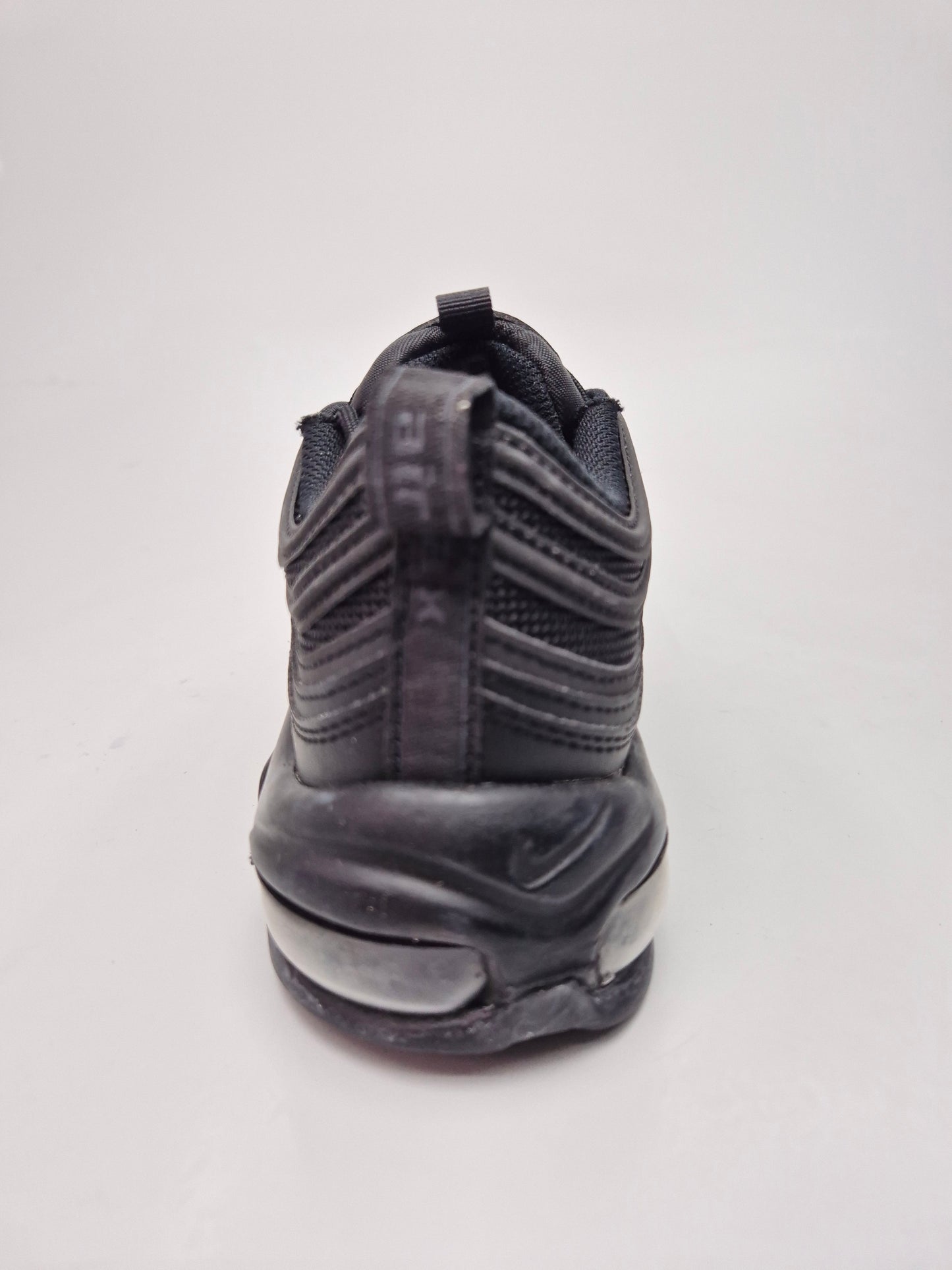 NIKE AIRMAX NOVI ORIGINAL PATIKI BR 38.5