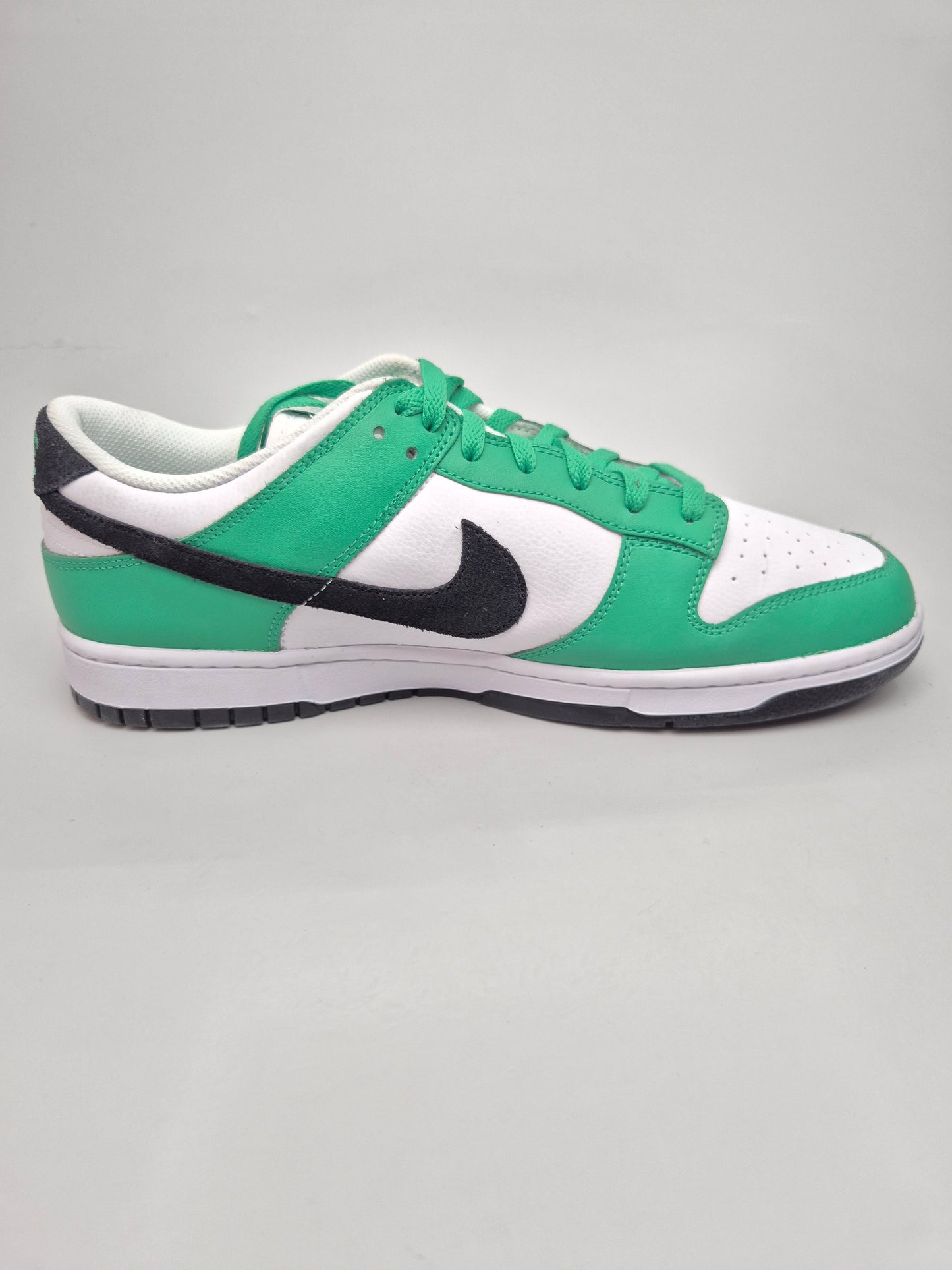 NIKE NOVI ORIGINAL PATIKI BR 48.5