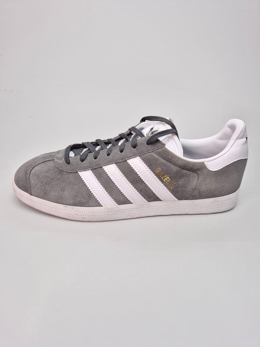 ADIDAS GAZZELE NOVI ORIGINAL PATIKI BR 43