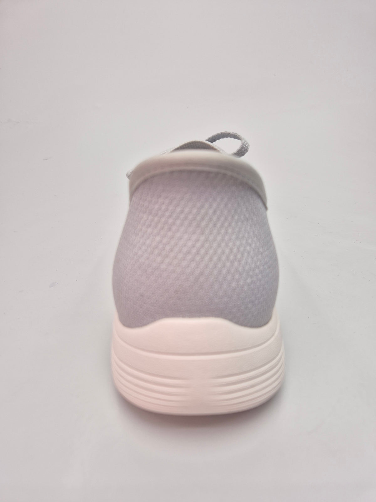 SKECHERS MEMORY ORIGINAL NOVI PATIKI BR 38