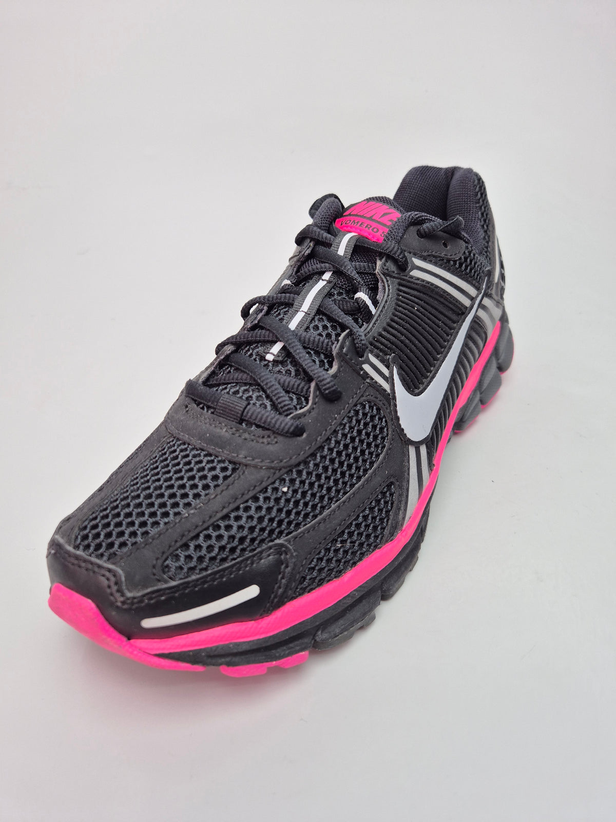 NIKE NOVI ORIGINAL PATIKI BR 44.5