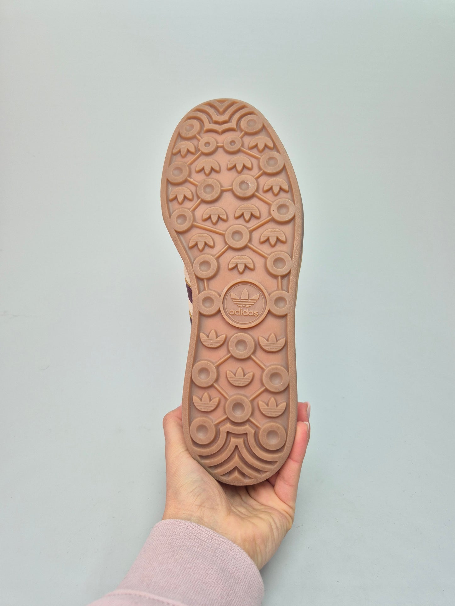 ADIDAS GAZZELE NOVI ORIGINAL PATIKI BR 42.5