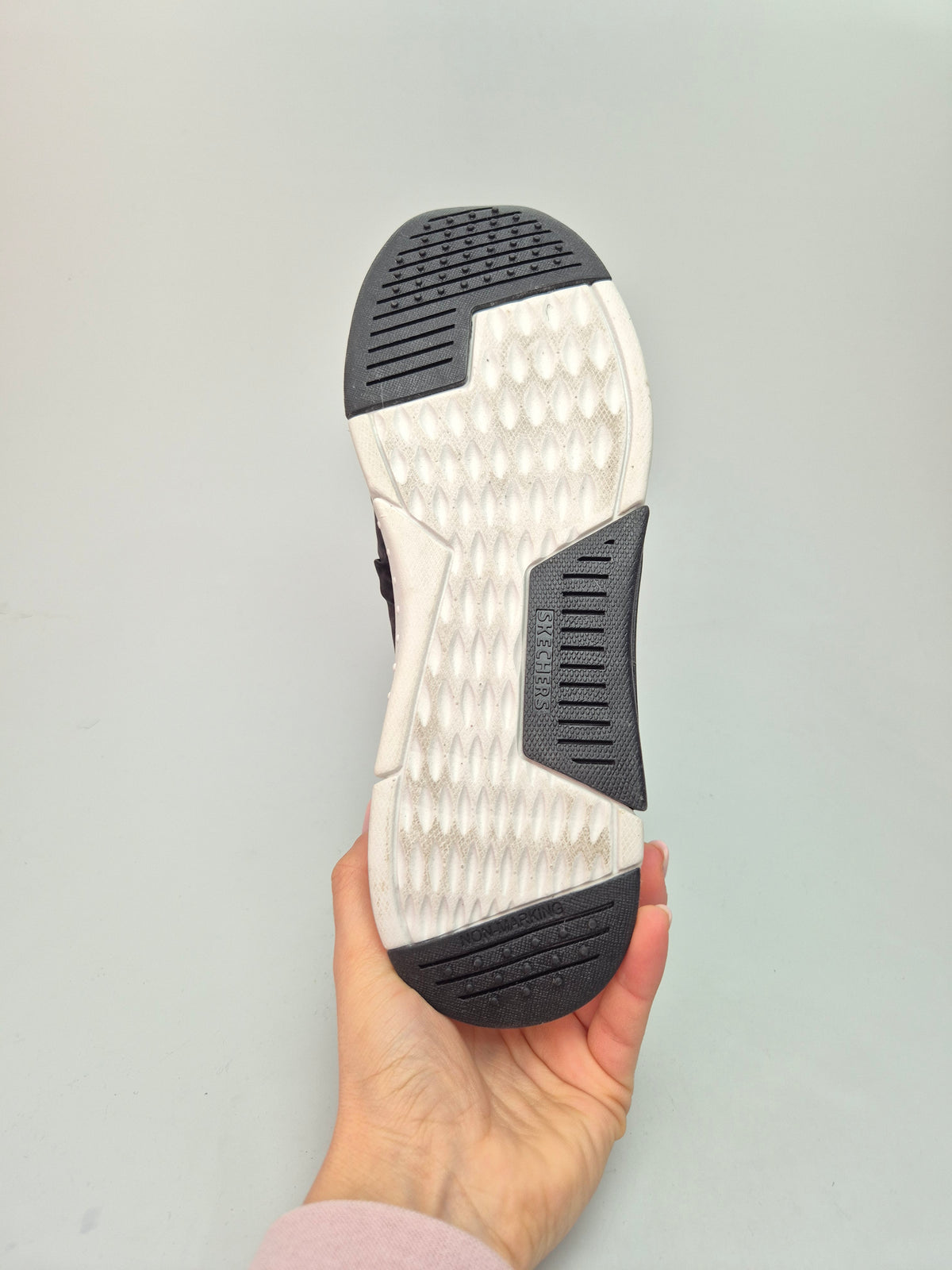 SKECHERS MEMORY NOVI ORIGINAL PATIKI BR 38