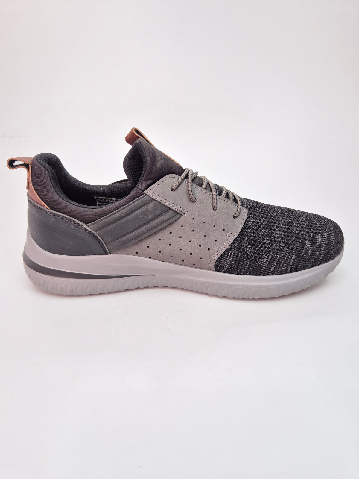 SKECHERS MEMORY ORIGINAL PATIKI BR 42