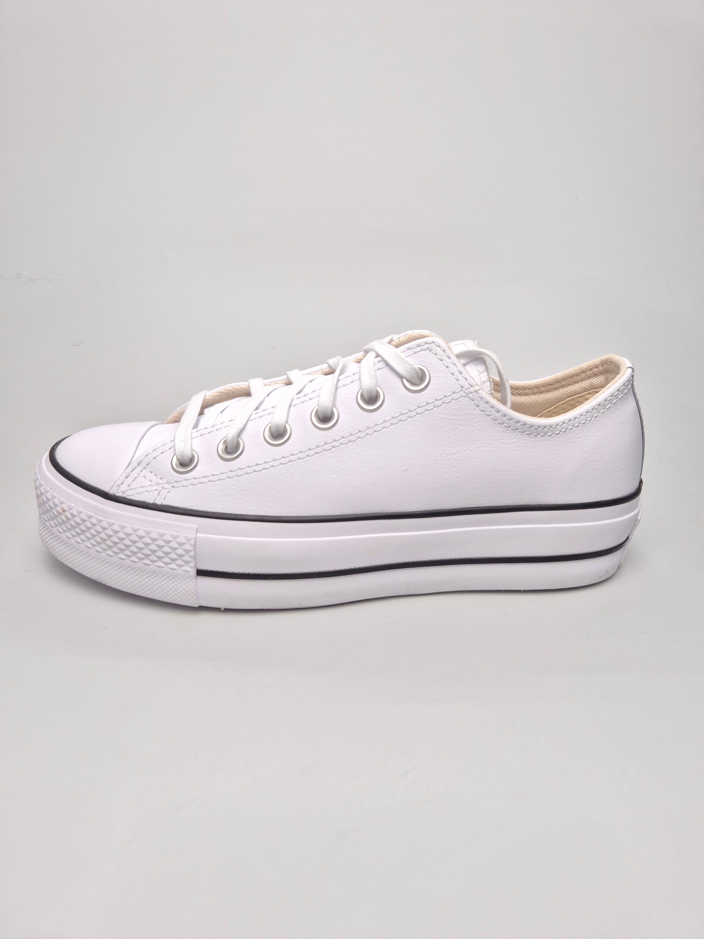 CONVERSE NOVI ORIGINAL KOZNI PATIKI BR 38