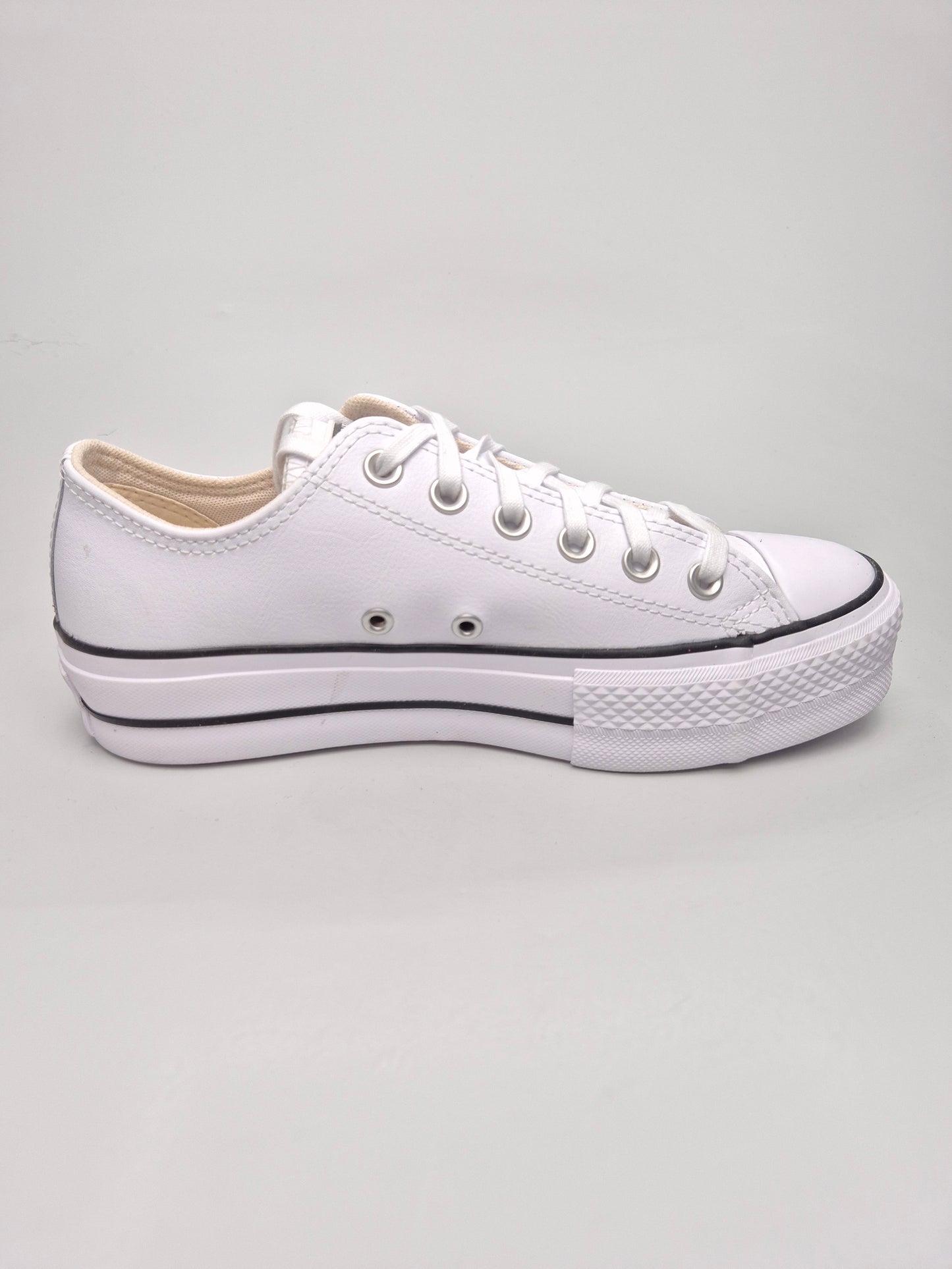 CONVERSE NOVI ORIGINAL KOZNI PATIKI BR 38
