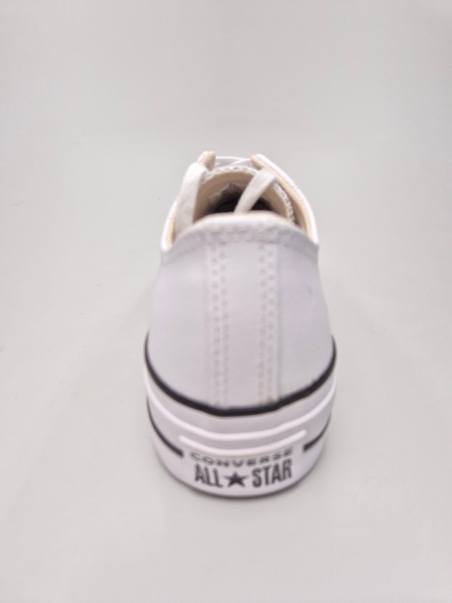 CONVERSE NOVI ORIGINAL KOZNI PATIKI BR 38