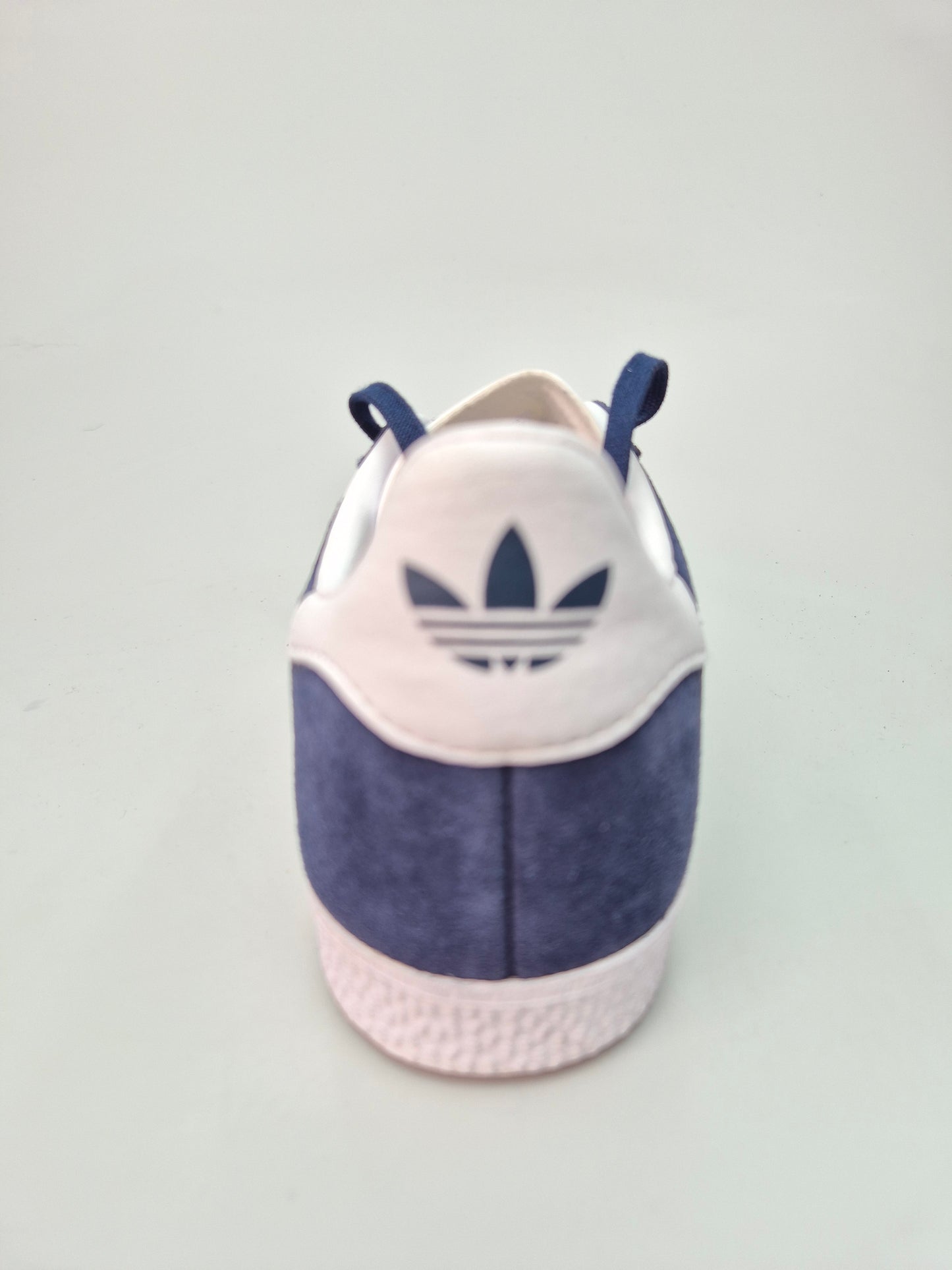 ADIDAS GAZZELE NOVI ORIGINAL PATIKI BR 36