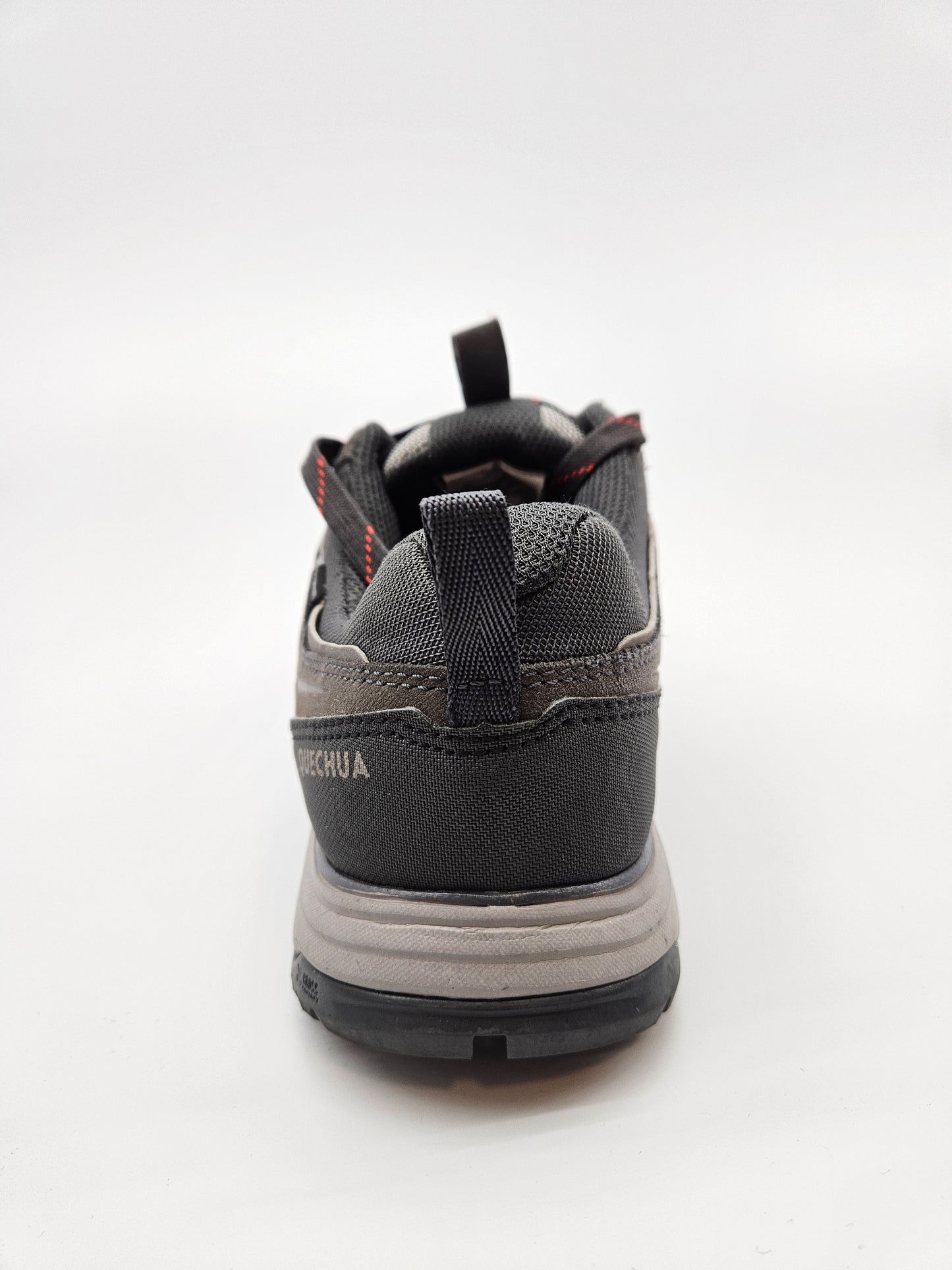 QUECHUA VODOOTPORNI PATIKI BR 40