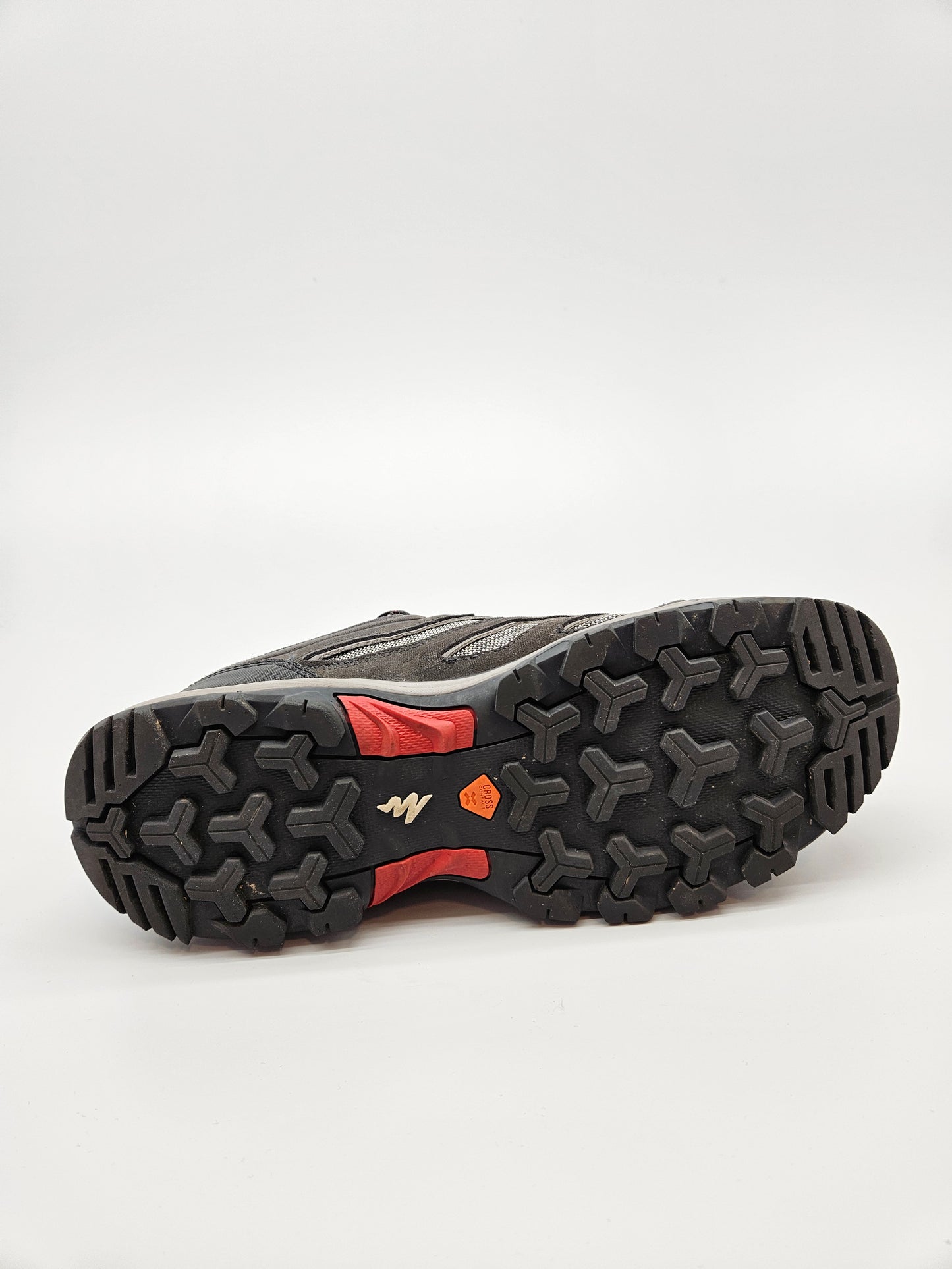 QUECHUA VODOOTPORNI PATIKI BR 40