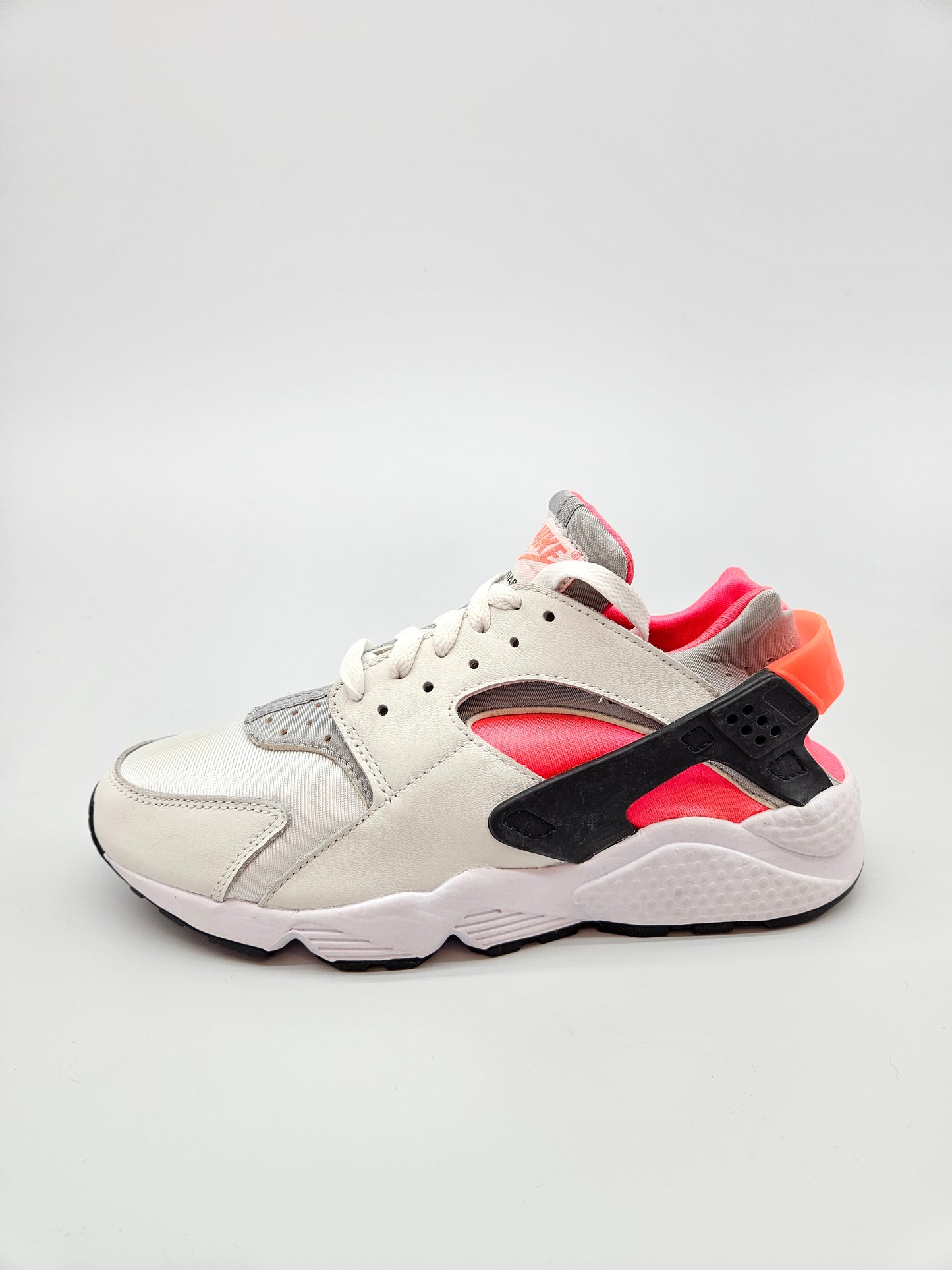 NIKE HUARACHE NOVI ORIGINAL PATIKI BR 41