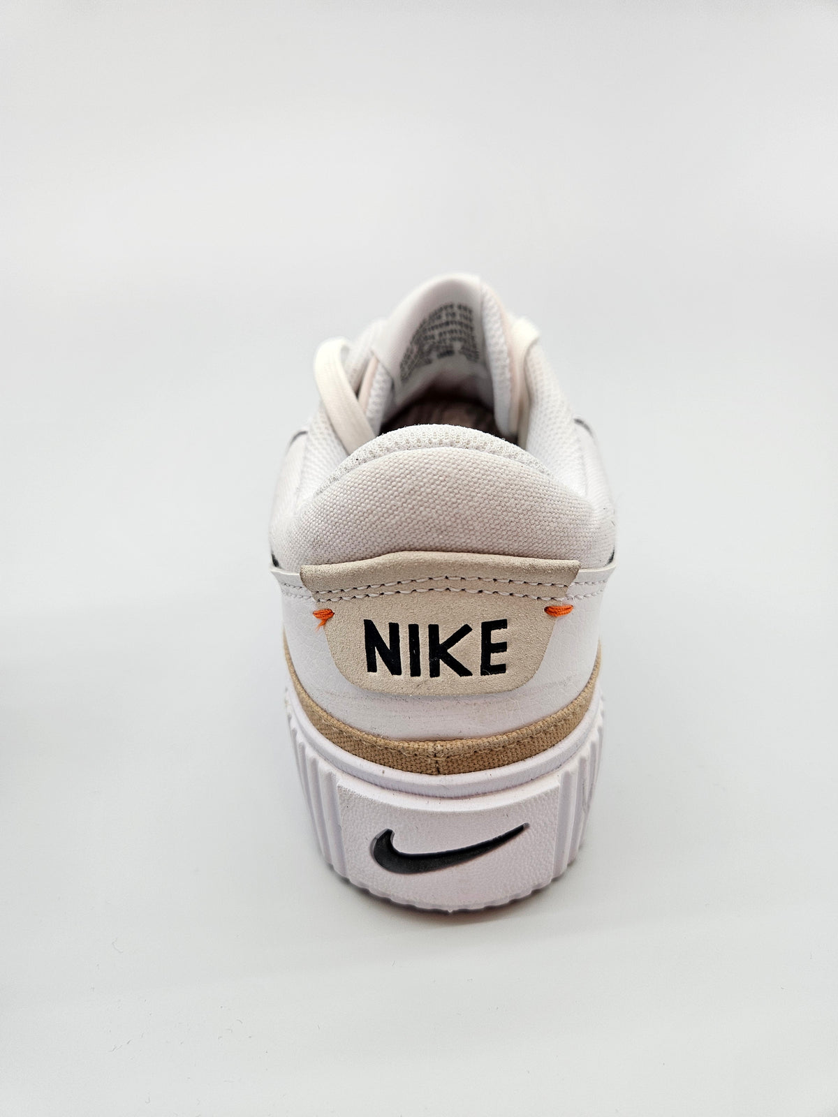 NIKE NOVI ORIGINAL PATIKI BR 39