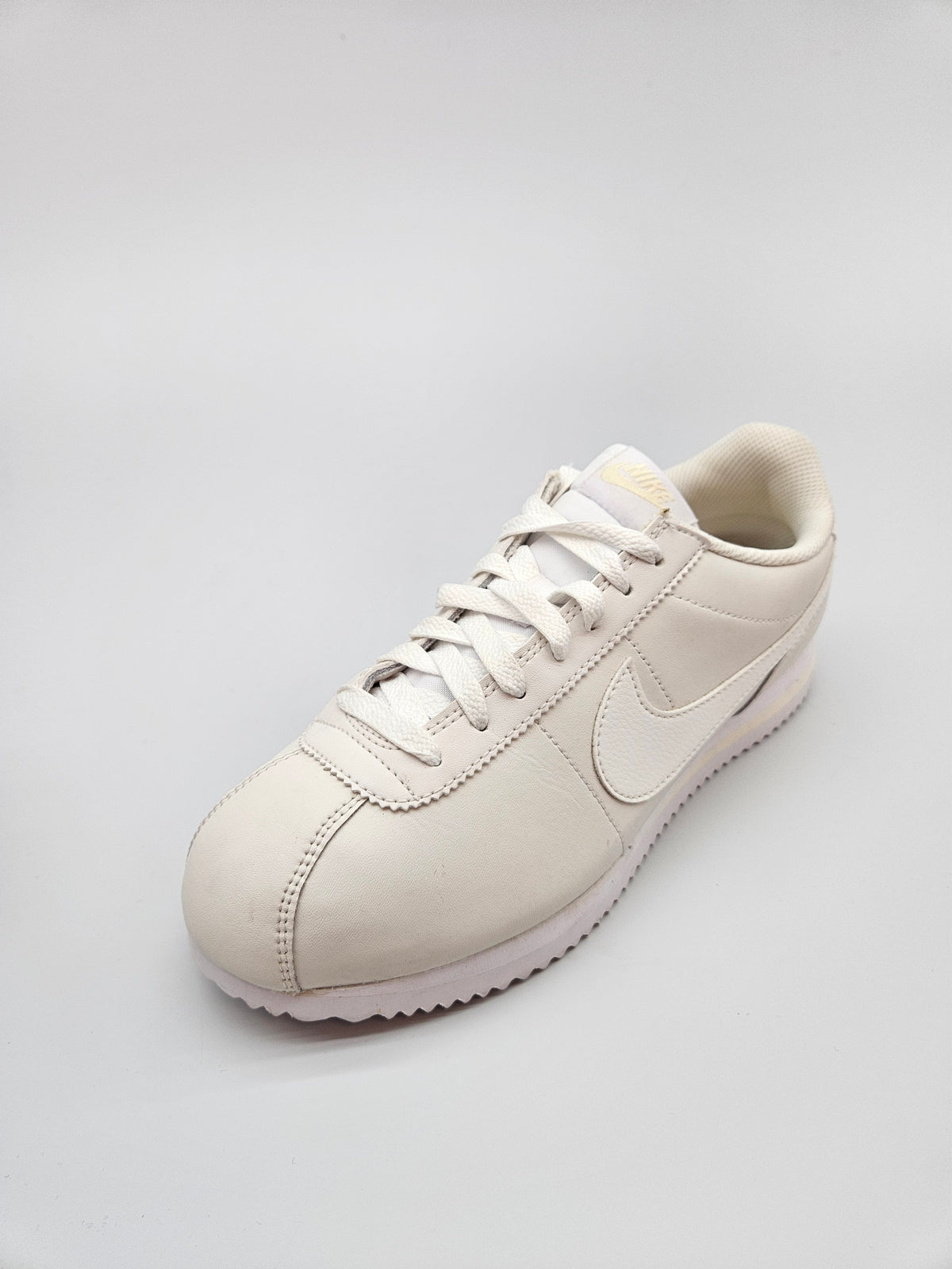 NIKE NOVI ORIGINAL PATIKI BR 40