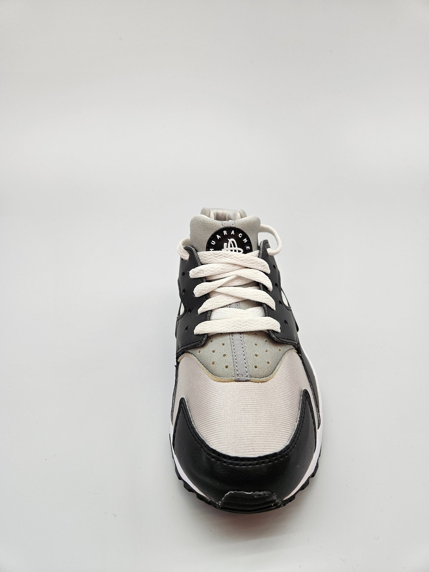 NIKE HUARACHE NOVI ORIGINAL PATIKI BR 38