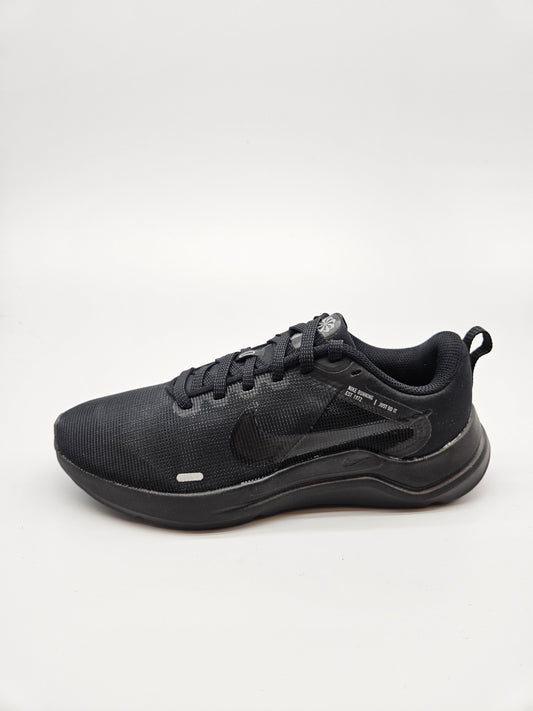NIKE ORIGINAL PATIKI BR 37.5