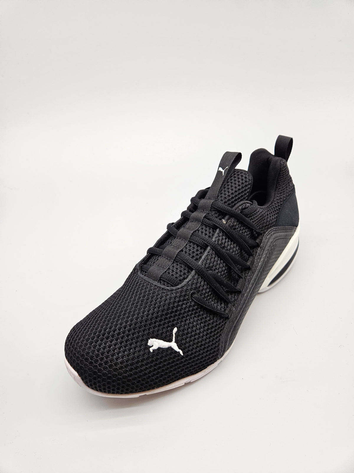 PUMA ORIGINAL NOVI PATIKI BR 45